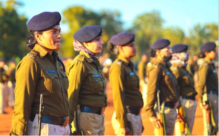 pOLICE_05.jpg
