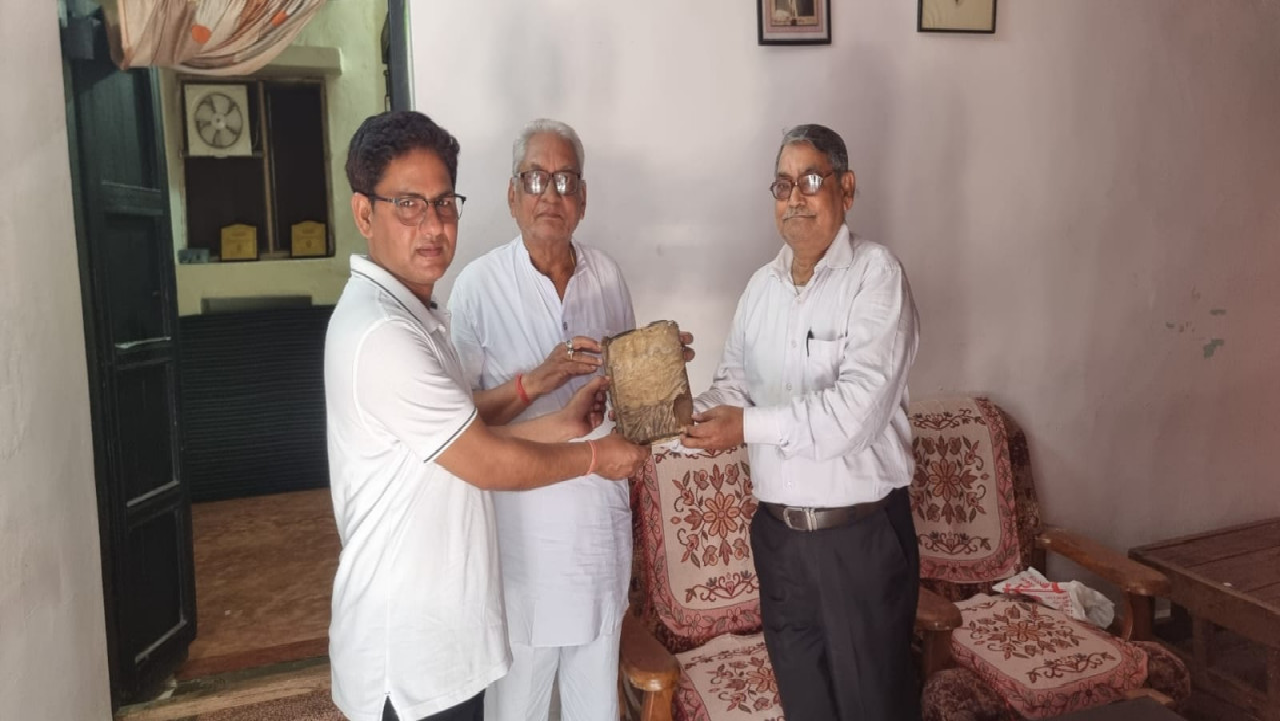 CG : ’ज्ञान भारतम् मिशन के तहत संरक्षित हुई दुर्लभ पाण्डुलिपि, भारतीय पारंपरिक ज्ञान का महत्वपूर्ण दस्तावेज’