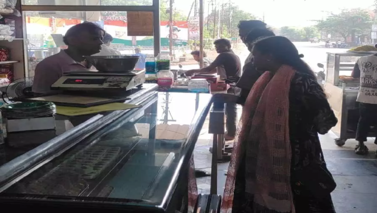 CG : संयुक्त जांच टीम ने भाटापारा में होटलो का किया निरीक्षण…