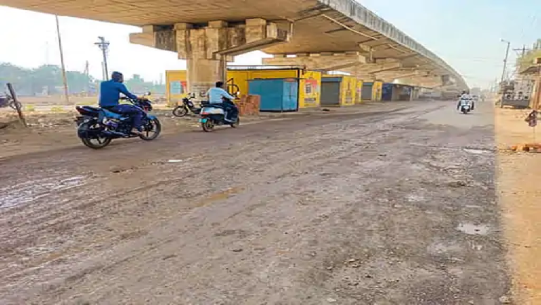राजनांदगांव : मोहारा बाइपास के पास धूल उड़ने की समस्या का समाधान नहीं हुआ…