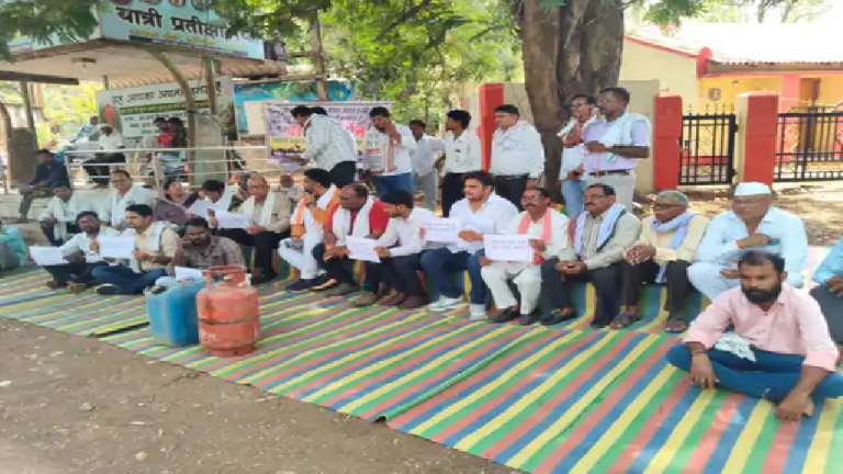 राजनांदगांव : बढ़ती मंहगाई के विरोध में कांग्रेसियों ने हल्ला बोला…