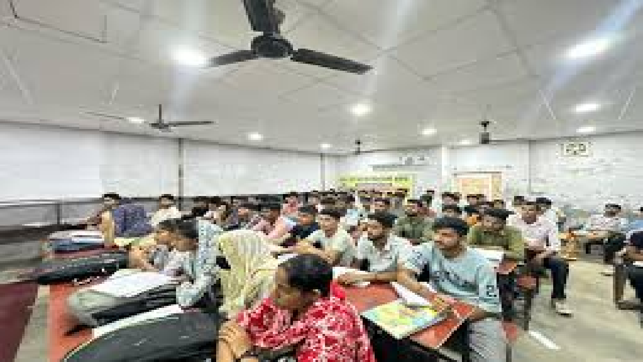 राजनांदगांव : अग्निवीर भर्ती परीक्षा के लिए ऑनलाइन क्लास शुरू…