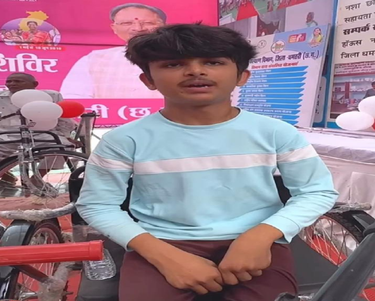 CG : संघर्ष से सफलता का सफर : नागेश के हौसलों को मिले ट्राइसाइकिल के पहिए