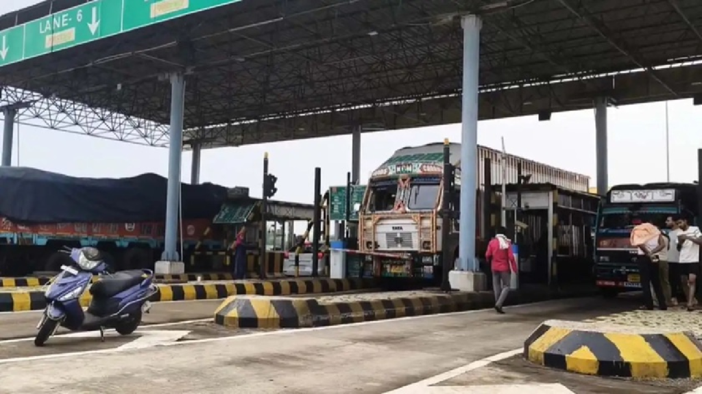CG : जशपुर में मौसम का कहर : बिजली गिरने से टोल सिस्टम ठप, आंधी-ओलावृष्टि से तबाही…