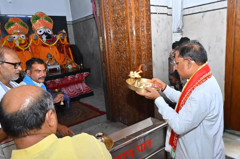 CG : CM विष्णुदेव साय हरिनाम संकीर्तन नामयज्ञ में हुए शामिल…