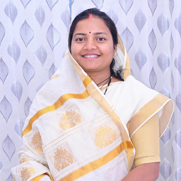 CG : मातृ दिवस पर मंत्री लक्ष्मी राजवाड़े ने दी शुभकामनाएँ