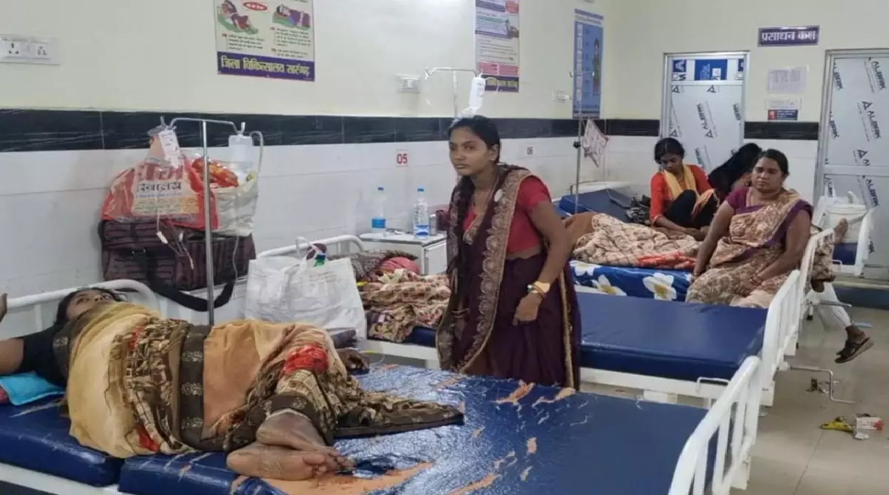 CG : गुपचुप खाने के बाद हाहाकार! 23 लोग हॉस्पिटल में भर्ती…