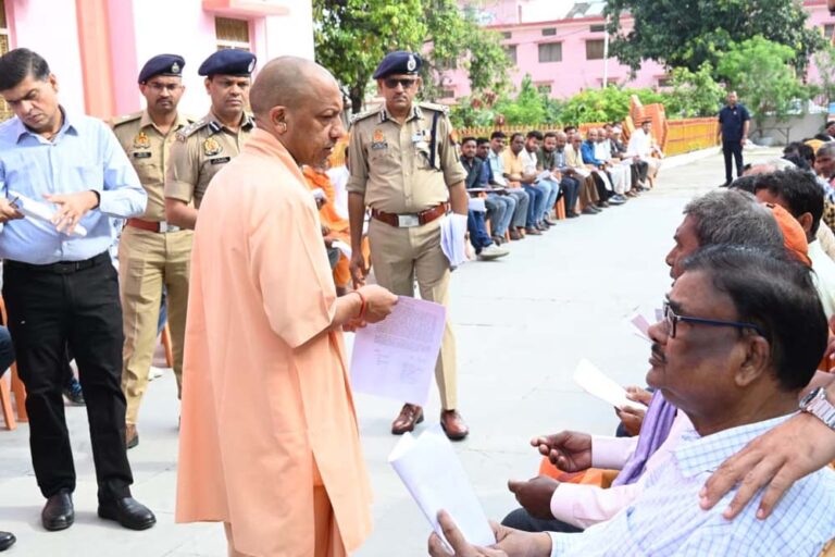 Cm_Yogi_03-1.jpg