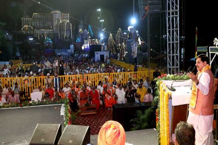 Mohan_01-21.jpg