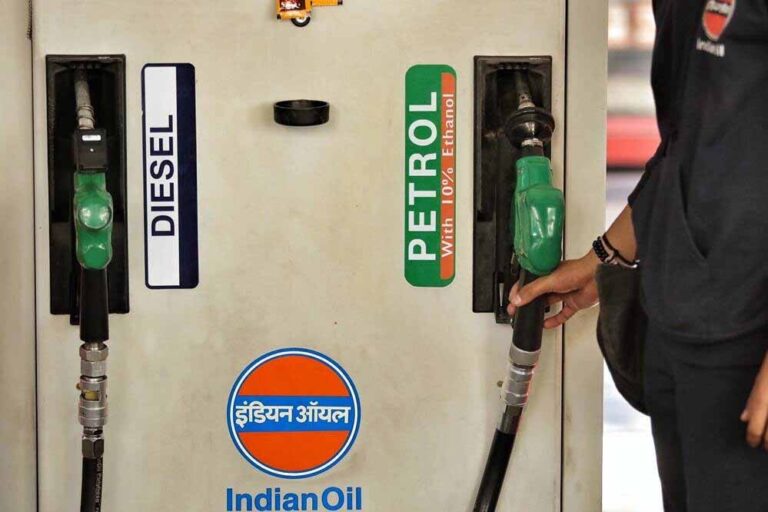 Petrol_and_diesel_A_131_2.jpg