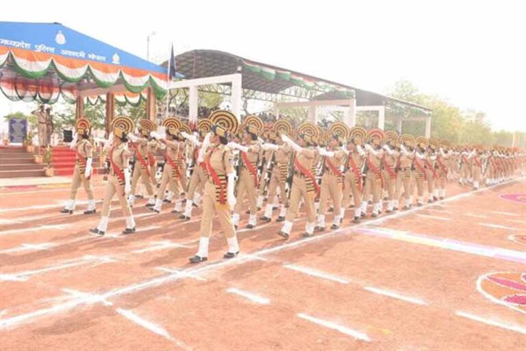 Police_01-5.jpg