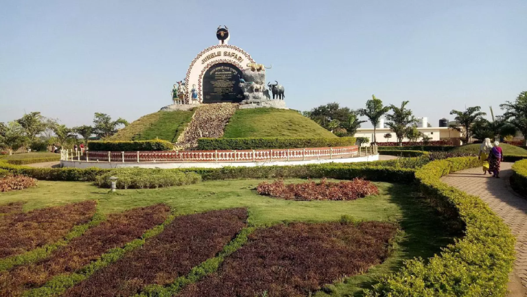 CG : टिकट महंगी हुई नंदनवन जू और जंगल सफारी की …