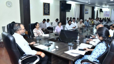 CG : मुंगेली में पेट्रोल पंपों पर भीड़, प्रशासन सख्त …