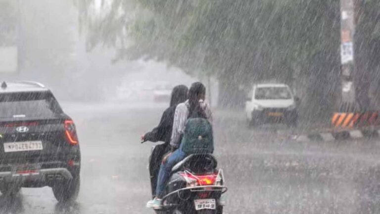 राजनांदगांव जिले में अब तक 4078.4 मिमी वर्षा दर्ज – जिले में आज 83 मिमी बारिश हुई