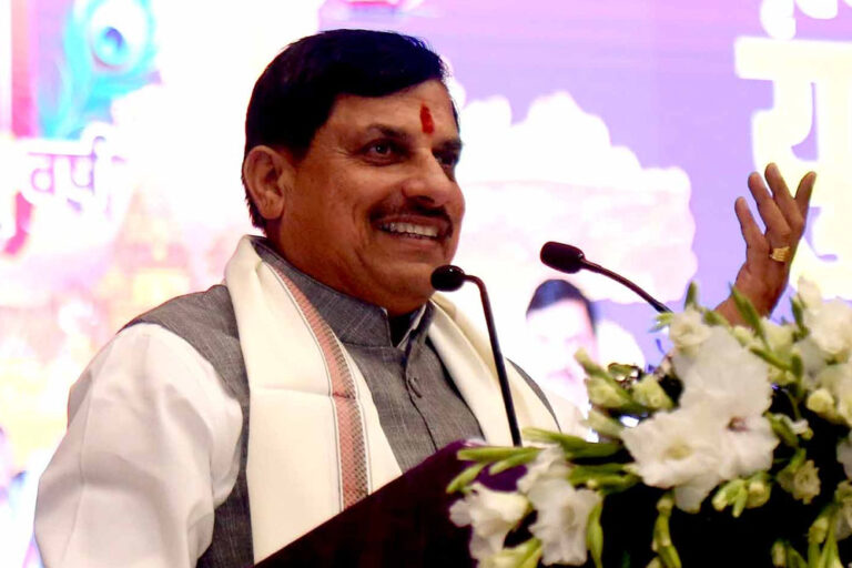 mohan_16A_101_2.jpg