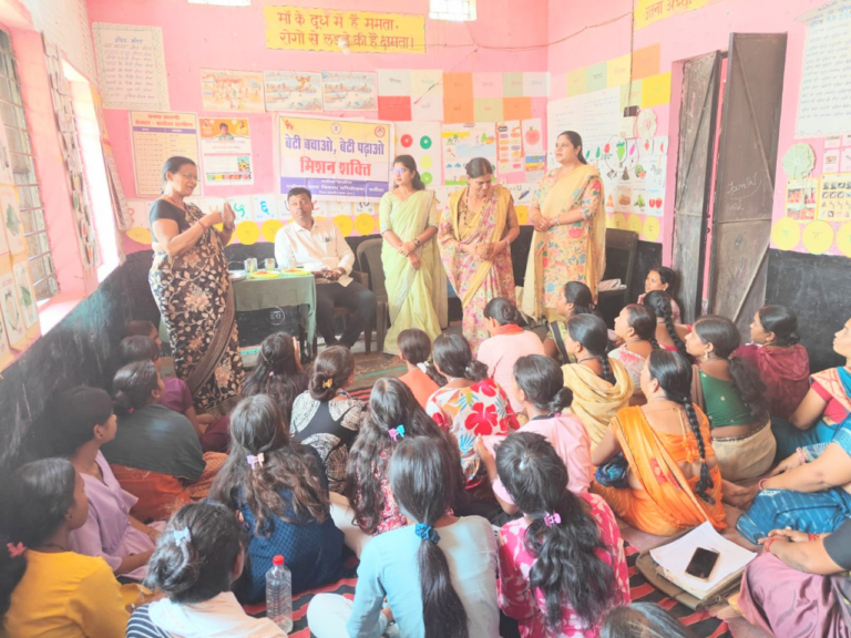 CG : बेटी बचाओ बेटी पढ़ाओ अंतर्गत बलौदा के ग्राम पंचायत चारपारा में विशेष कार्यक्रम आयोजित