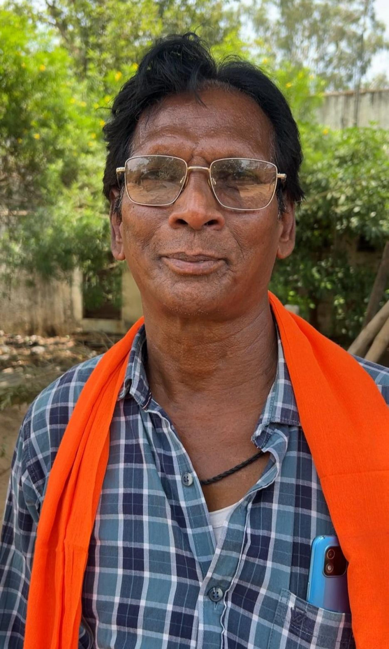 CG : खुशहाली की नई पौध- समय पर खाद-बीज मिलने से दंडवन के किसान रुद्रेश्वर के हौसलों को लगी नई उड़ान