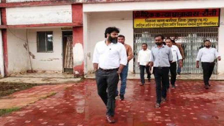 CG : कलेक्टर व्यास ने नए शैक्षणिक सत्र में शिक्षा व्यवस्था की कसावट के लिए छात्रावास का किया निरीक्षण…