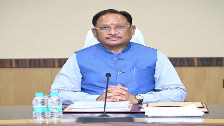 CG : मुख्यमंत्री विष्णुदेव साय की अध्यक्षता में मंत्रालय महानदी भवन में केबिनेट की बैठक प्रारंभ