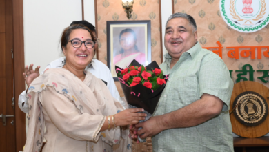 CG : सिंधी अकादमी की अध्यक्ष सुषमा जेठानी ने मंत्री राजेश अग्रवाल से की सौजन्य मुलाकात