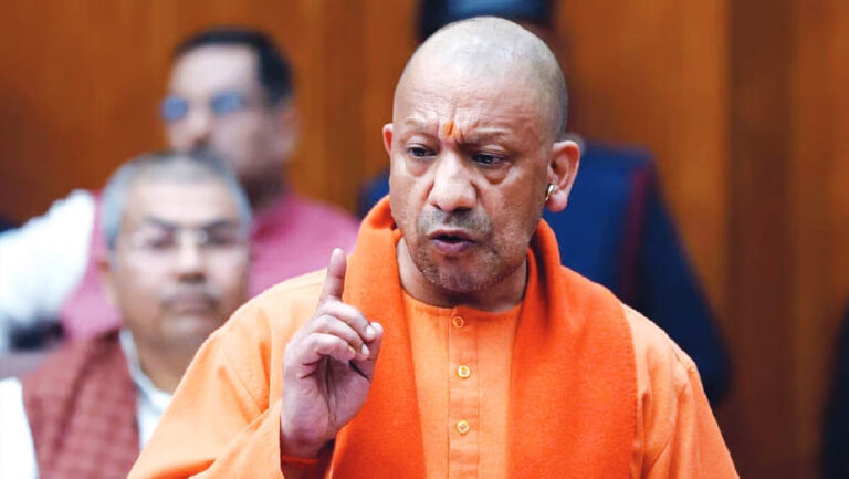UP बनेगा निवेश का सबसे बड़ा केंद्र! CM योगी ने गिनाईं 75 हजार एकड़ लैंड बैंक, इंसेंटिव और सिंगल विंडो क्लियरेंस की खूबियां