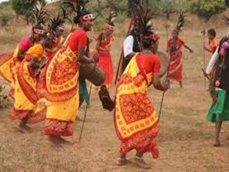 ड्रोन शो, लेजर शो और शिबू सोरेन पर विशेष कार्यक्रम से सजेगा आदिवासी महोत्सव