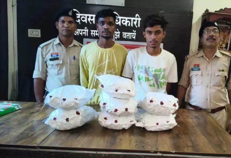 CG : पुलिस की ड्रोन से बड़ी कार्रवाई, 6.744 किलो गांजा के साथ 7 आरोपी गिरफ्तार …