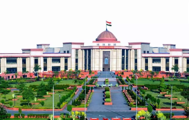 CG : छत्तीसगढ़ हाईकोर्ट का महत्वपूर्ण फैसला, निलंबन के 90 दिन में आरोप पत्र नहीं तो आदेश स्वतः खत्म …