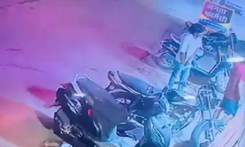 CG : अस्पताल में चाकूबाजी की कोशिश, इलाज कराने पहुंचे दो युवकों ने काटा बवाल …