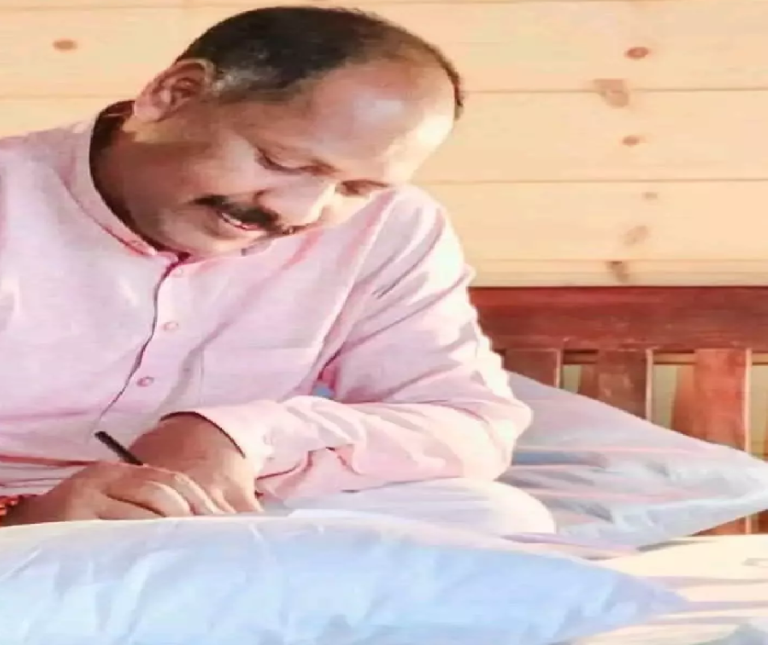 CG : CM साय ने बीजेपी प्रदेश महामंत्री पवन साय को जन्मदिन की बधाई दी …