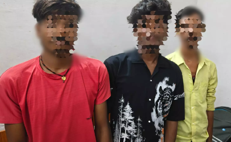 CG : जुआ खेलते तीन आरोपी गिरफ्तार, 52 पत्ती ताश और 640 रुपये जब्त …