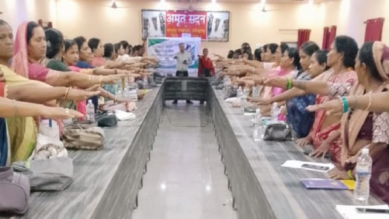 CG : राष्ट्रीय ग्रामीण स्वराज अभियान के तहत आंगनबाड़ी कार्यकर्ताओं को दिया गया प्रशिक्षण …