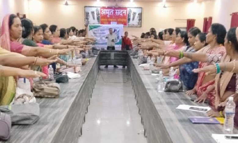 CG : राष्ट्रीय ग्रामीण स्वराज अभियान के तहत आंगनबाड़ी कार्यकर्ताओं को दिया गया प्रशिक्षण …