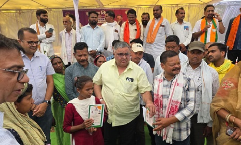 CG : सुशासन तिहार : 540 नए राशन कार्ड बने,1062 हितग्राहियों की पेंशन स्वीकृत …