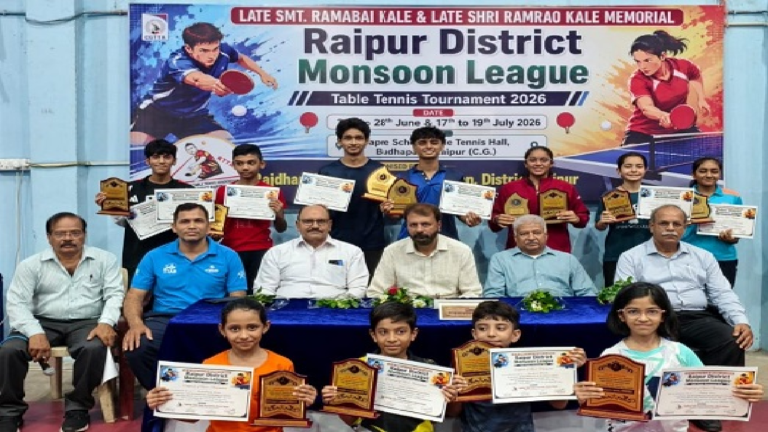 CG : रायपुर जिला मानसून लीग टेबल टेनिस प्रतियोगिता संपन्न, अर्जुन मल्होत्रा और समाया पांडे सहित कई खिलाड़ियों ने जीते खिताब …