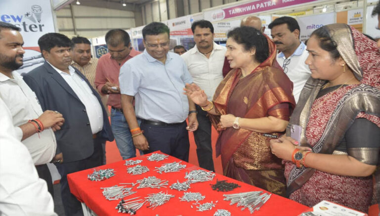 एक्सपो से उद्योगों को नई उड़ान, राज्यमंत्री गौर ने बताया हुनर, निवेश और रोजगार का सशक्त माध्यम
