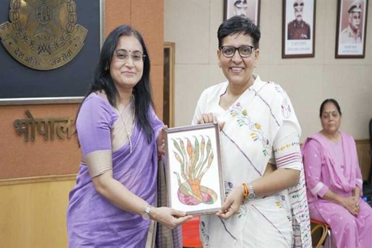 सुप्रीम कोर्ट के दिशा-निर्देशों के अनुरूप जांच व्यवस्था मजबूत करने पर विशेष बल