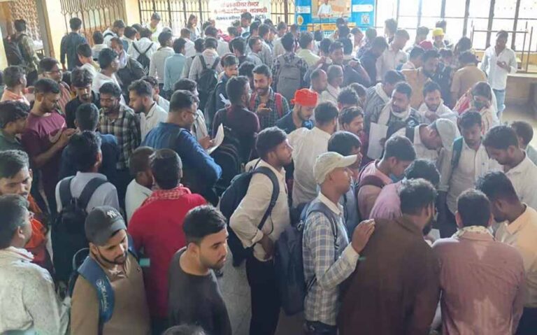 CG Recruitment: 1000+ पदों पर भर्ती का ऐलान, नौकरी की तैयारी कर रहे युवाओं के लिए सुनहरा मौका