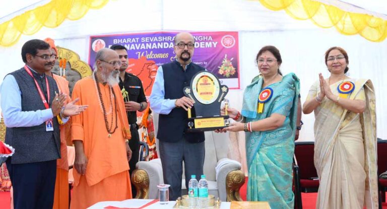 AI और रोबोटिक्स पर राज्यपाल डेका का जोर, बोले- तकनीक का उद्देश्य मानव कल्याण होना चाहिए
