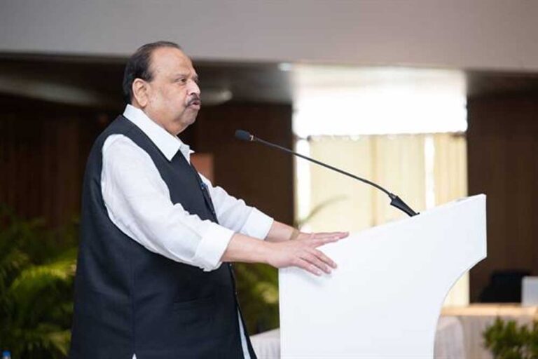 हैदराबाद में आयोजित ‘हार्ट ऑफ ए जैन’ अंतरराष्ट्रीय कॉन्क्लेव में पुस्तक का भव्य लोकार्पण