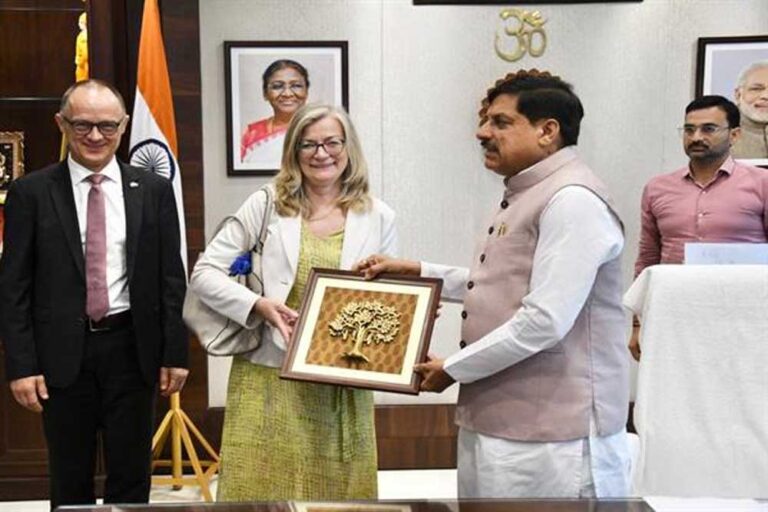 मुख्यमंत्री डॉ. यादव से जर्मनी के केएफडब्ल्यू डेवलपमेंट बैंक की सीईओ सु लाईबेक ने की सौजन्य भेंट