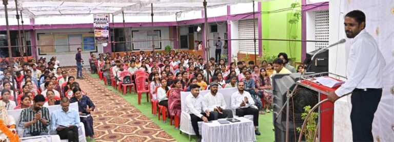 ​महंगी कोचिंग की चिंता खत्म: जिला प्रशासन की इस मुहिम से संवरेंगे सैकड़ों होनहारों के सपने, बेसिक फाउंडेशन मजबूत करने पर जोर