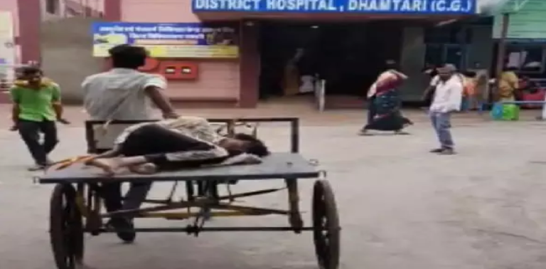 CG : युवक ने मिर्गी से ग्रसित दोस्त की जान बचाई, बेसुध पड़ा था सड़क किनारे …