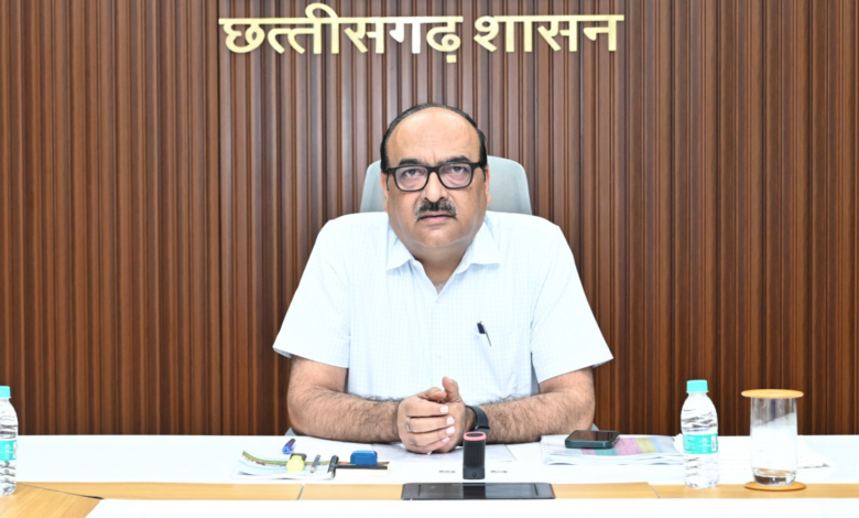जल जीवन मिशन 2.0 छत्तीसगढ़ में ग्रामीण पेयजल योजनाओं के संचालन और रखरखाव नीति पर उच्च स्तरीय बैठक संपन्न ...