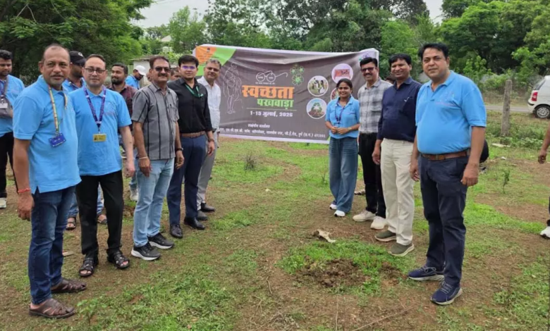 CG : स्वच्छता पखवाड़ा-2026 के अंतर्गत में वृहद वृक्षारोपण कार्यक्रम का आयोजन …
