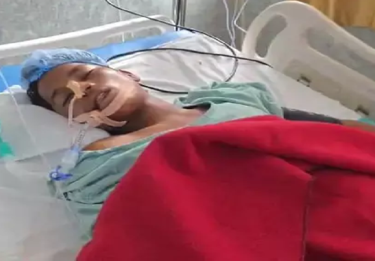 CG : थूक साफ करने के विवाद में खूनी खेल, पिता-पुत्र ने छात्र पर चाकू से किया हमला …