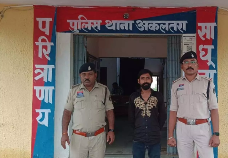 CG : जांजगीर-चांपा में ‘फर्जी’ जैसी वारदात, नकली 500 के नोट से शराब खरीदने पहुंचा युवक गिरफ्तार …
