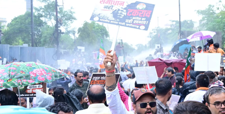 CG : बीजेपी की रैली में माहौल बिगाड़ने वाले 12 कांग्रेसियों पर FIR दर्ज …