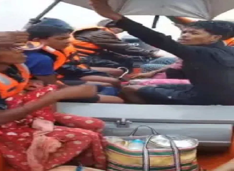 CG : बीजापुर में बाढ़ में फंसे 7 पर्यटकों को सुरक्षित निकाला गया …
