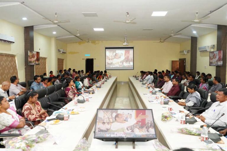 ग्रामीण विकास को नई गति, सुकमा में विकसित भारत गारंटी ग्राम योजना का आगाज़